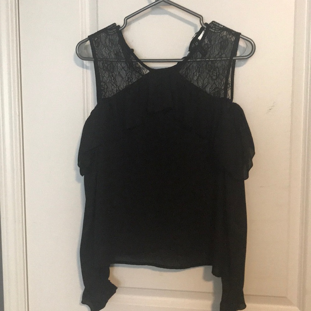 Boho style cold shoulder blouse